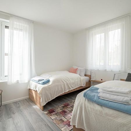 Roze Blue Design Apartments โชปาค ภายนอก รูปภาพ
