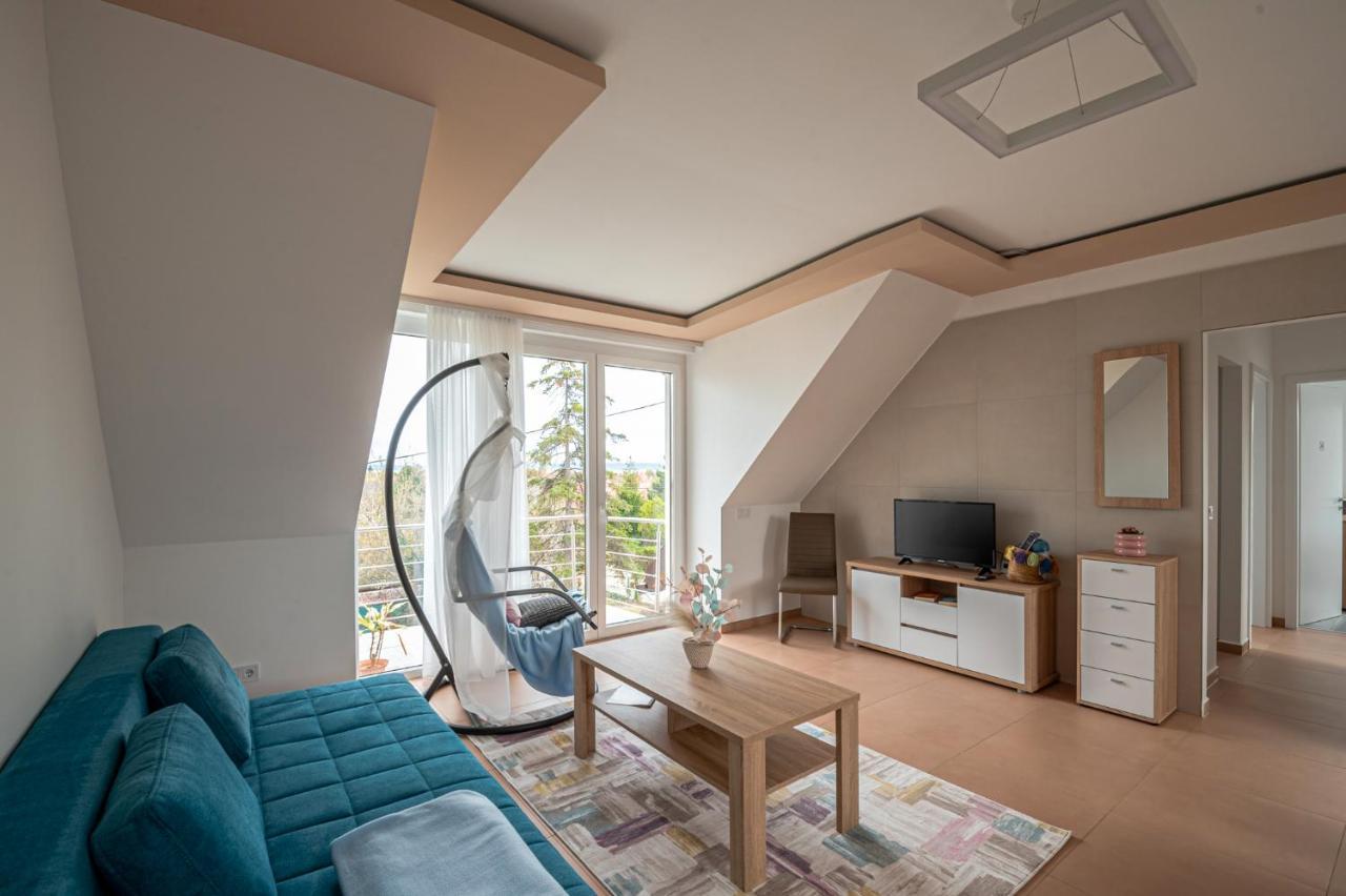 Roze Blue Design Apartments โชปาค ภายนอก รูปภาพ